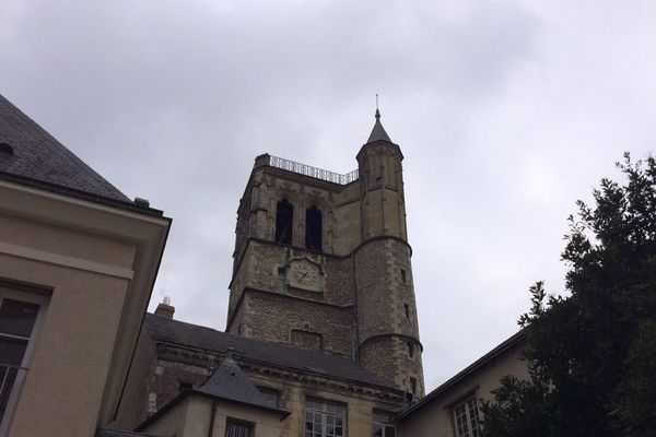 Paratonnerre sur le toit de l'Hôtel des Créneaux à Orléans