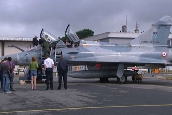 Le Mirage 2000C est la star du week-end à Limoges-Bellegarde