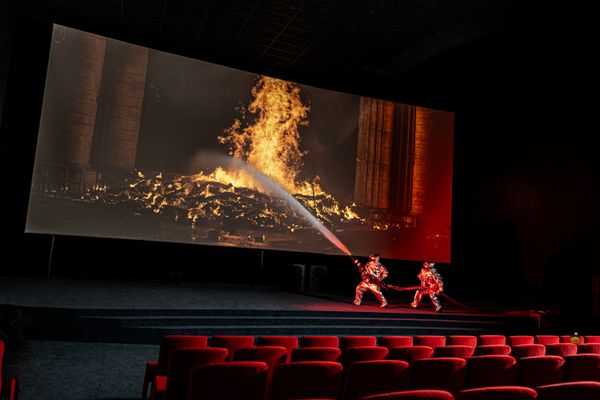 Pour leur calendrier 2025, les pompiers de Ploërmel ont cherché l'originalité