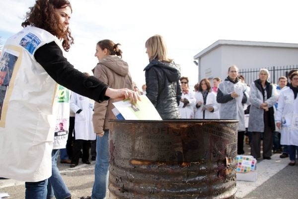 "Journée des encombrants" pour ce "jeudi de la colère"