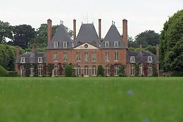 Le château de Mesnil-Geoffroy à Ermenouville.