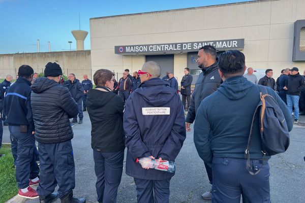 Attaque au fourgon : mobilisation devant la Maison centrale de Saint Maur- Châteauroux (Indre) - 15 mai 2024