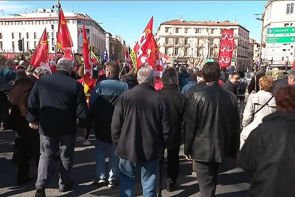 Plus d'un millier de retraités ont défilé ce matin dans les rues de Perpignan.