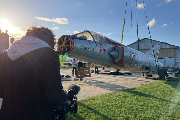 Le modèle Mirage fut le plus gros succès en termes de vente de l'aviateur français Dassault. 870 exemplaires ont été construits.