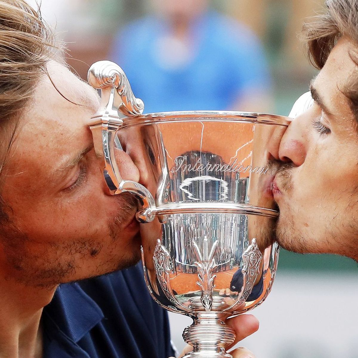 Roland Garros Pierre Hugues Herbert Et Nicolas Mahut Vainqueurs De La Finale Double Messieurs