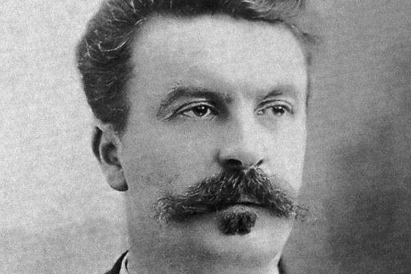 Des objets ayant appartenu à Guy de Maupassant seront vendus à Pau, samedi, dans une vente aux enchères.