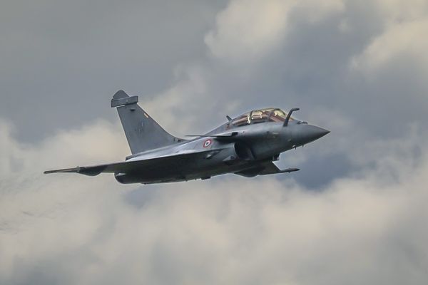 Les deux fortes déflagrations entendues dans l'est du Loiret sont dues à des Rafale franchissant le mur du son.