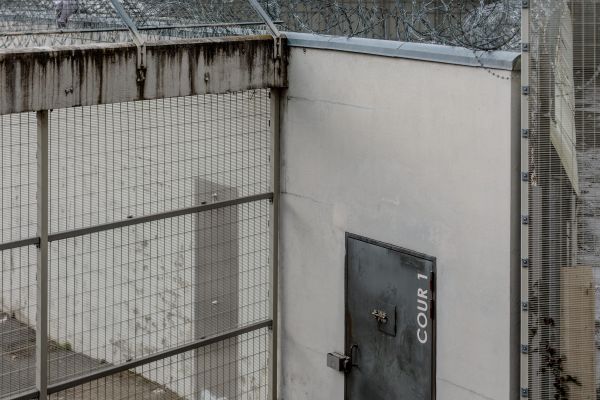 Le détenu de 17 ans était incarcéré à la maison d'arrêt de Bonneville (Haute-Savoie) dans le cadre d'une enquête pour vol avec arme.