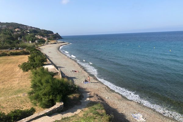 Depuis le samedi 10 juillet, la baignade est interdite sur la plage de Sisco. 