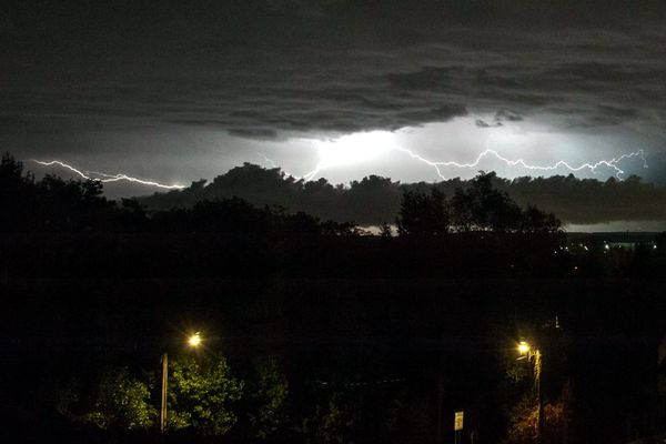 Pluies et orages sont attendus en fin de journée en Île-de-France.