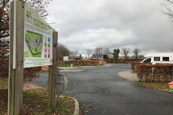 L'aire de camping-cars à Saint-Romain-de-Colbosc est ouverte en libre accès.