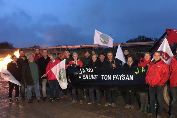 Les agriculteurs meusiens à nouveau mobilisés contre les accords internationaux et l'agribashing.