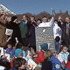 Lors de son dernier passage en Corse en 1992, la flamme olympique avait fait une halte au col de Vizzavona pour l'inauguration d'une stèle en présence du triple champion olympique de ski alpin, Jean-Claude Killy.
