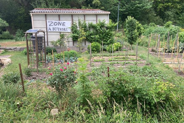 La zone à défendre (ZAD) d'Orcet où deux hectares doivent être urbanisés.