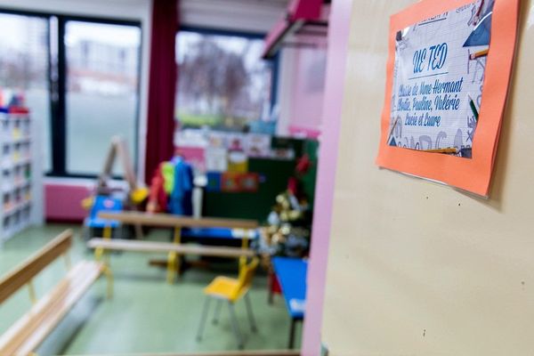 Les unités d'enseignement maternelle sont attachés à l'école