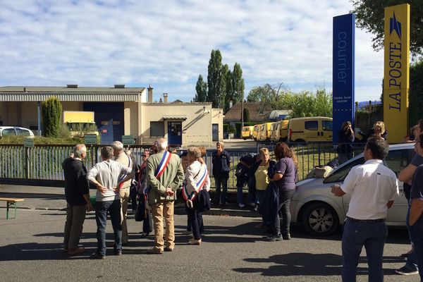 Bellac (Haute-Vienne), les postiers sont en grève ce 27 septembre 2016