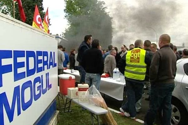 Aujourd'hui devant le site de Chasseneuil