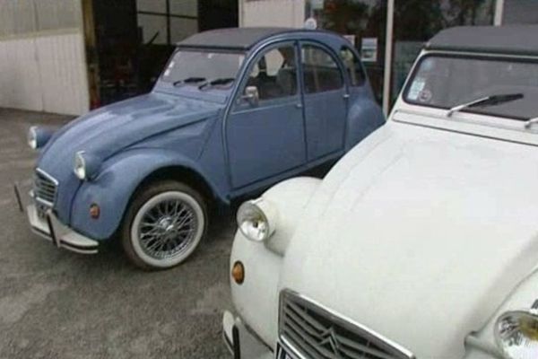 La 2CV fascine toujours autant les collectionneurs