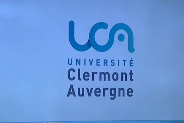 Voici le logo de la future Université Clermont Auvergne.