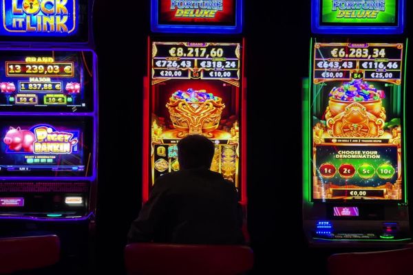 Le casino de Carnac exploite 93 machines à sous