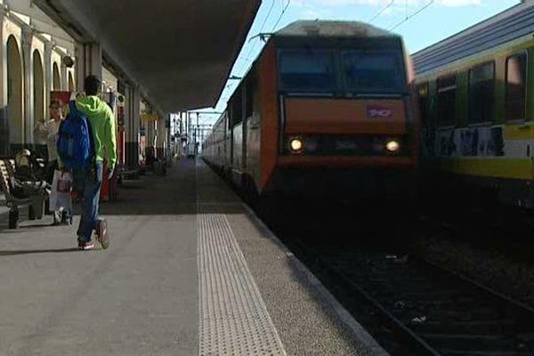 Nouvelle journée de grève le 7 juin à la SNCF, alors qu'un projet d'accord sur l'organisation du temps de travail semble avoir été trouvé dans la nuit?