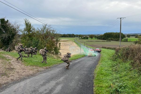 Pour les réservistes de l'armée de Terre, l'exercice mené dans l'Allier est un entraînement nécessaire.