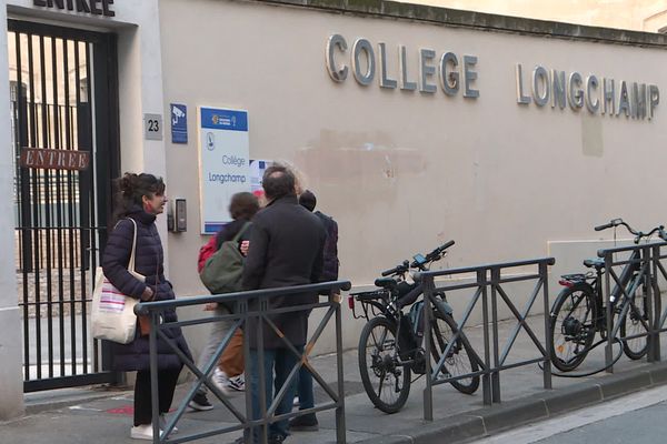 Au collège Longchamp à Marseille, deux professeurs de français sont absents depuis plusieurs mois et n'ont pas été remplacés.