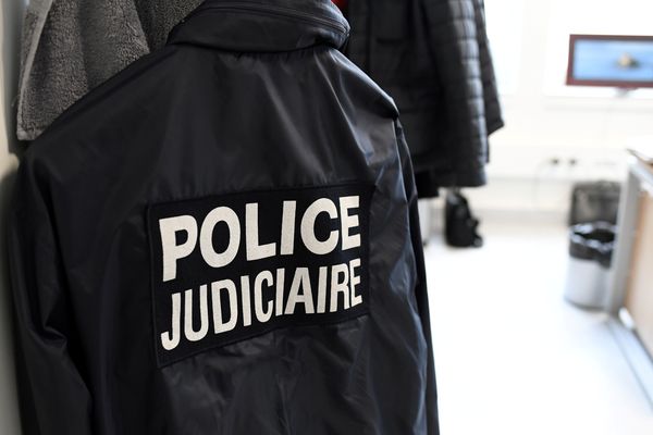 Un homme originaire de Beauvais et âgé de 30 ans a été interpellé lundi 25 juin. Il est soupçonné d'être à la tête d'un réseau de trafic de drogue.