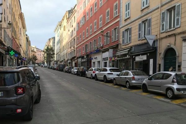 Le trafic routier est en forte baisse depuis le début du confinement, à Bastia comme partout en Corse.