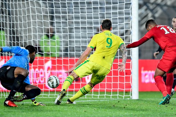 Football 8ème de finale de la coupe de la Ligue Nantes contre Montpellier 2ème but de Sala 13/12/2016