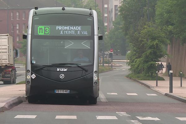 Le réseau Ametis annonce des lignes de bus renforcées et des changements d'horaire pour la nouvelle année à Amiens.