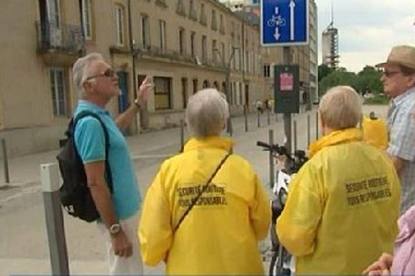 Explications concernant un nouveau panneau.