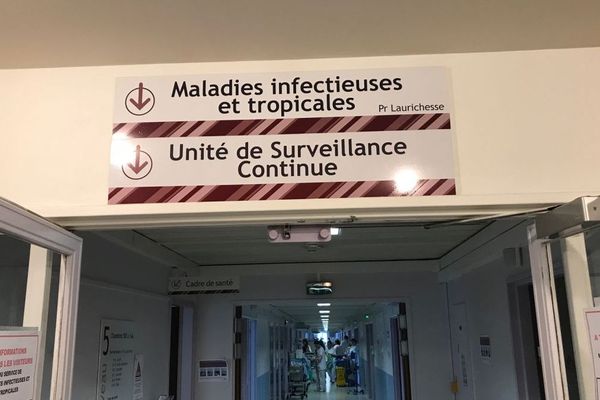 Mardi 10 mars, le nombre de cas porteurs de coronavirus dans le Puy-de-Dôme s'élevait à 11 patients, tous hospitalisés au CHU de Clermont-Ferrand.