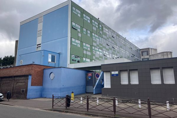 Le lycée Sévigné de Tourcoing où a eu lieu l'altercation entre une élève et une enseignante.