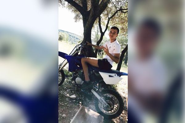 Abdelkader Safi 17 ans a été tué au mas de Mingue à Nîmes