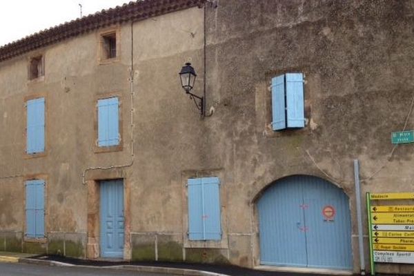 La maison de village où s'est produit le drame