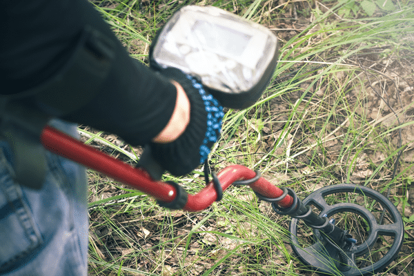 8ᵉ fois que l' association des Detectorists Limouzi conviait ses adhérents à participer à la dépollution des plages de Saint-Pardoux (87).