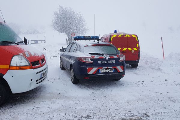 C’est vers 21 heures, dimanche 27 janvier que le snowkiter disparu en montagne, au col des Supeyres, a été retrouvé sain et sauf. 