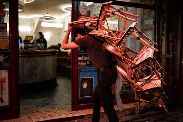 Les bars devront fermer dès 22 heures à partir de lundi (image d'illustration)