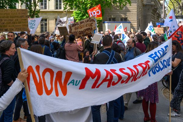 Mobilisation des enseignants et personnels administratifs de l'éducation nationale