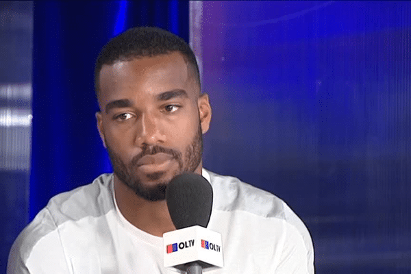 Alexandre Lacazette (8/8/15)