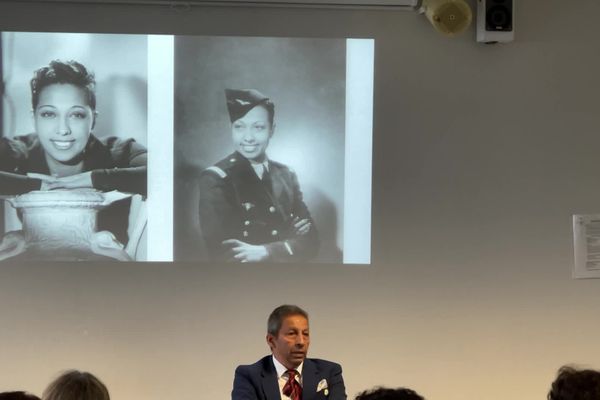 Brian Bouillon baker est un des douze enfants adoptés par Joséphine Baker