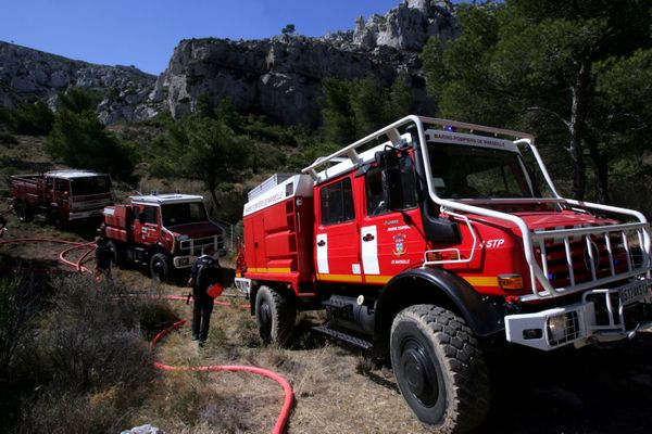 Photo archives- incendie dans les Calanques