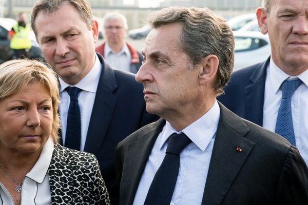 La maire de Calais Natacha Bouchart avec Nicolas Sarkozy, Sebastien Huyghe et Daniel Fasquelle ce mercredi sur le port de Calais.