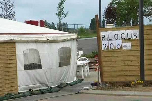 Le blocage du centre de GDE a commencé le 24 octobre 2013