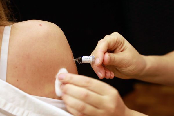 Depuis le mardi 15 octobre, il est possible de se faire vacciner contre la grippe en pharmacie. 