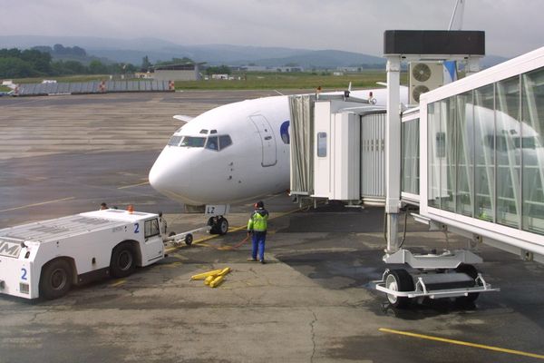 L'aéroport de Tarbes-Lourdes-Pyrénées a enregistré un record de fréquentation pour le mois de juillet.