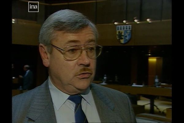 Charles Miossec, lors d'un reportage en 1996