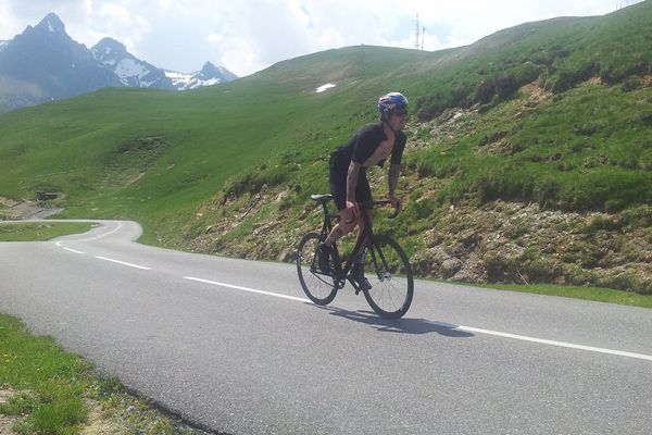 Patrick Seabase dans l'ascension du col du Tourmalet