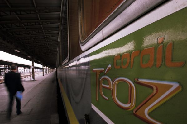 Un train Téoz.